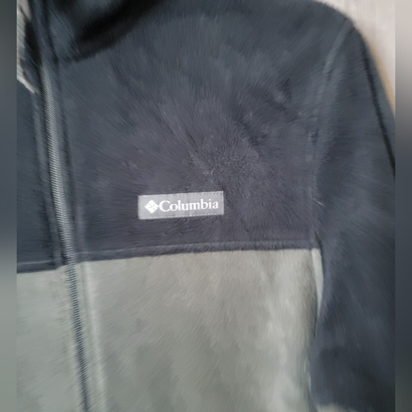 Men's Columbia Black and Gray Fleece Jacket - Picture 2 of 5
